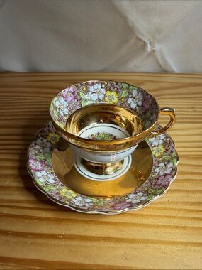 Vintage Rosina England Bone China Teacup Saucer Set Heavy Gold Chintz 5157